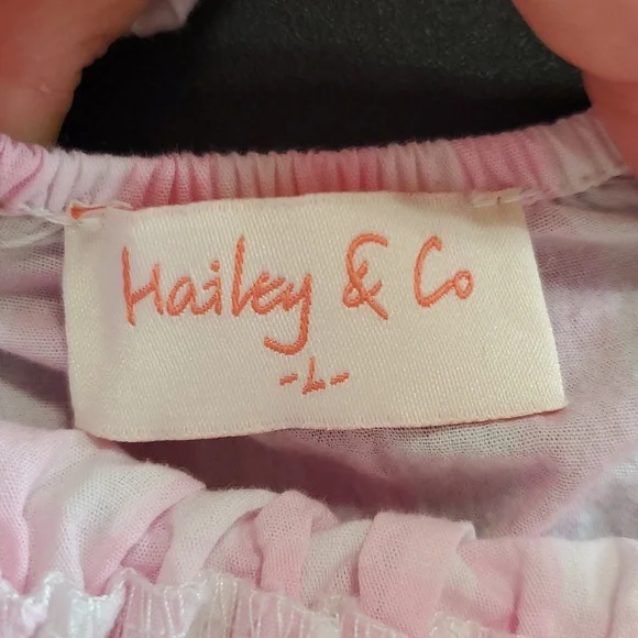 Hailey & Co. Pink Gingham Smocked Top. Large - Picture 7 of 7